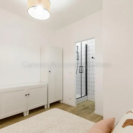 Apartment August *